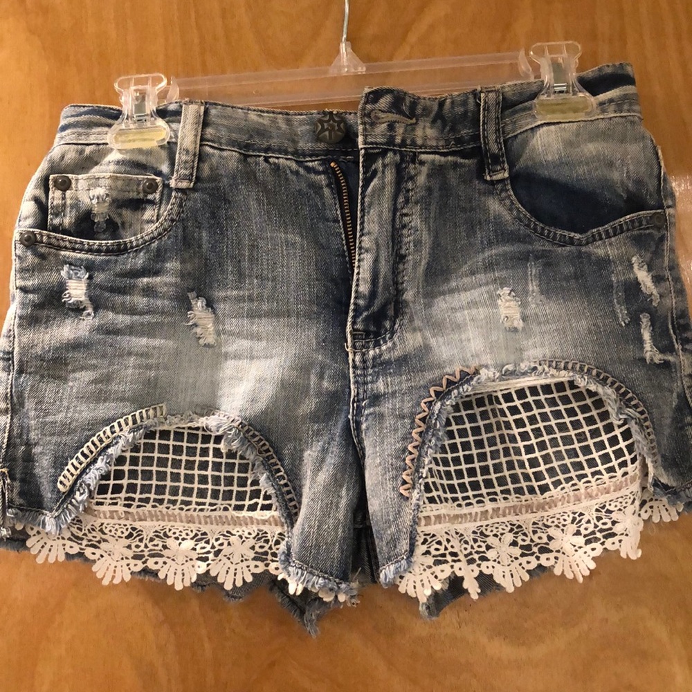 Vanilla star shorts
